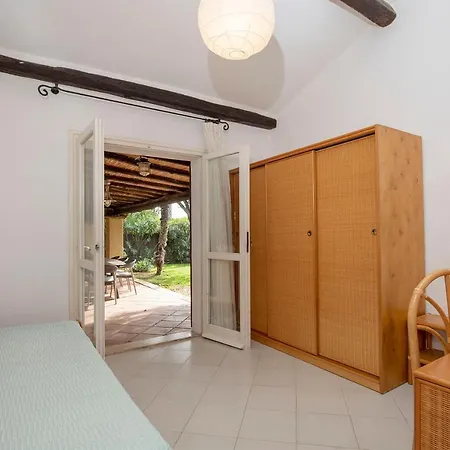 Adelaide Villa